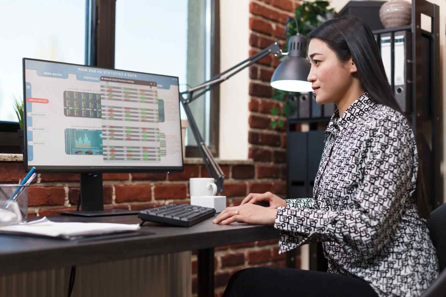 What Is the Right Payroll System for Large Enterprises?