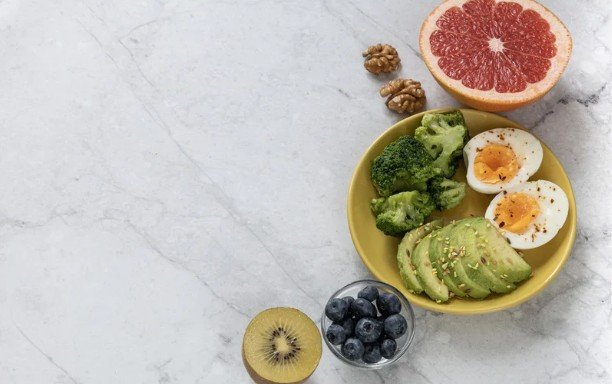 Eat and Drink for Steady Energy